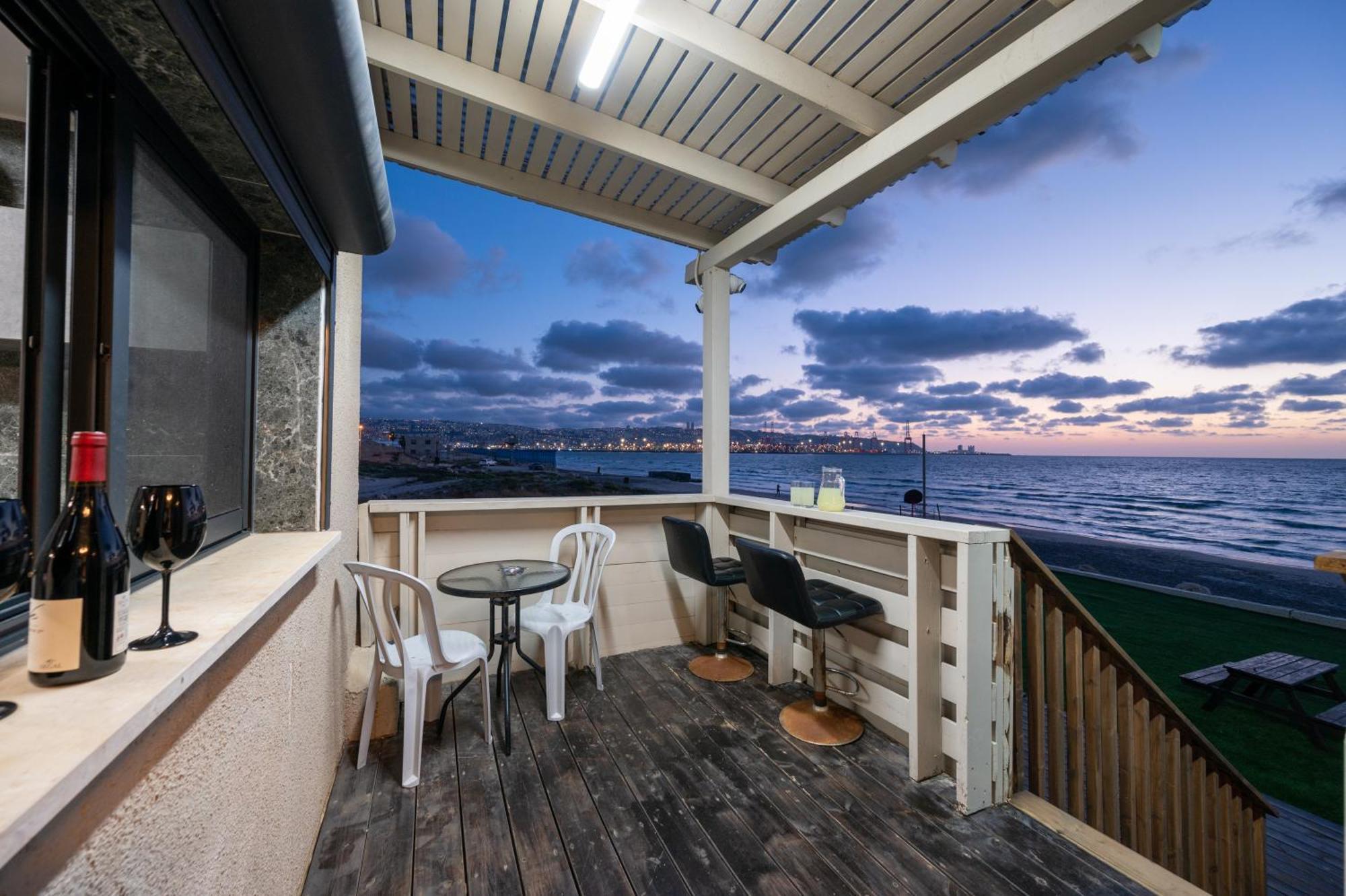 חיפה מבנים בים 77 Suites At Sea מראה חיצוני תמונה